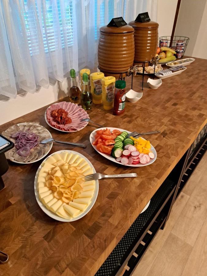 Apartman U Sudu Kobylí Buitenkant foto
